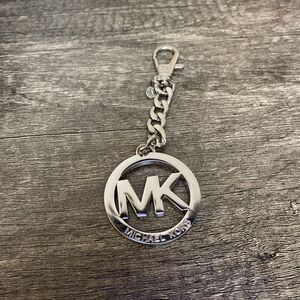 Michael Kors MK Chain Logo Charm, Key Chain, Handbag Medallion - Silver